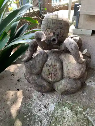 太子堂八幡神社の狛犬