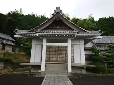 慈恩寺の本殿・本堂