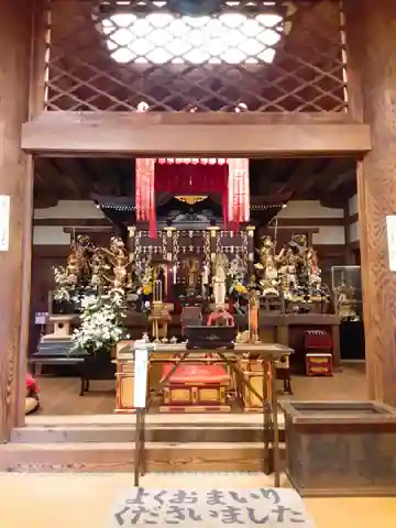 高家寺の本殿・本堂