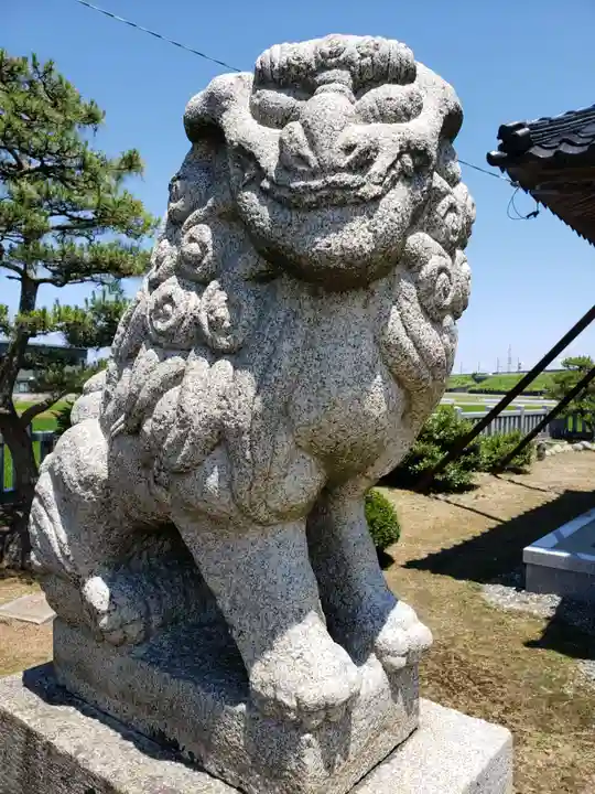 三野神社の狛犬