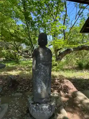 弘法堂の{uncategorized: "未分類", other: "その他", undefined: "問題あり", building: "その他建物", grave: "お墓", sacred_gate: "鳥居", guardian: "狛犬", statue: "像", buddha: "仏像", history: "歴史", nature: "自然", garden: "庭園", animal: "動物", pagoda: "塔", temizu: "手水舎", mountain_gate: "山門・神門", sanctuary: "本殿・本堂", subordinate: "末社・摂社", art: "芸術", scenery: "景色", jizo: "地蔵", ema: "絵馬", goshuin: "御朱印", omikuji: "おみくじ", items: "授与品その他", amulet: "お守り", goshuincho: "御朱印帳", eats: "食事", festival: "お祭り", votive_dance: "神楽", shichigosan: "七五三参", wedding: "結婚式", experience: "体験その他", initially: "初詣", around: "周辺", anti_infection: "感染症対策"}