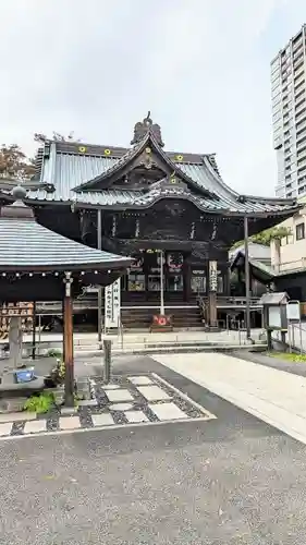 覚林寺の本殿・本堂