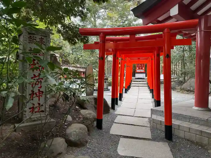 來宮神社の{uncategorized: "未分類", other: "その他", undefined: "問題あり", building: "その他建物", grave: "お墓", sacred_gate: "鳥居", guardian: "狛犬", statue: "像", buddha: "仏像", history: "歴史", nature: "自然", garden: "庭園", animal: "動物", pagoda: "塔", temizu: "手水舎", mountain_gate: "山門・神門", sanctuary: "本殿・本堂", subordinate: "末社・摂社", art: "芸術", scenery: "景色", jizo: "地蔵", ema: "絵馬", goshuin: "御朱印", omikuji: "おみくじ", items: "授与品その他", amulet: "お守り", goshuincho: "御朱印帳", eats: "食事", festival: "お祭り", votive_dance: "神楽", shichigosan: "七五三参", wedding: "結婚式", experience: "体験その他", initially: "初詣", around: "周辺", anti_infection: "感染症対策"}