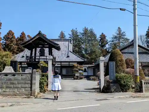 大永寺の山門