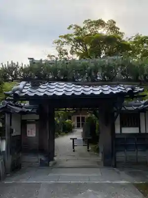 正法寺の山門・神門