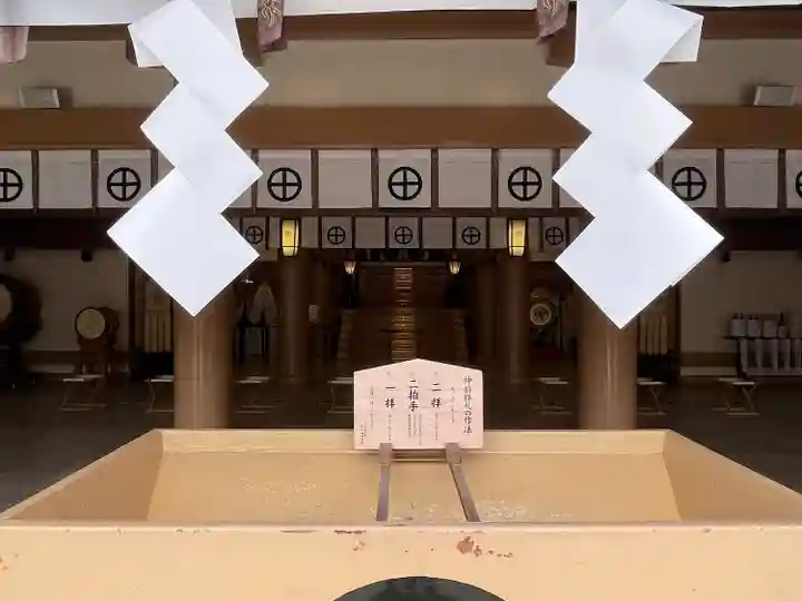 照國神社の本殿・本堂