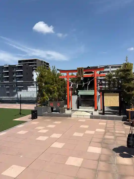 民部稲荷神社(丸広百貨店屋上)(埼玉県)