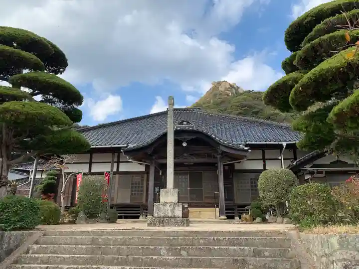 天徳寺の本殿・本堂