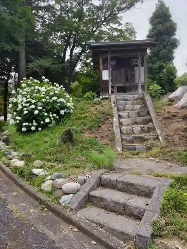 金乗院放光寺の末社・摂社