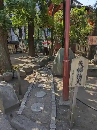 浅草神社の庭園