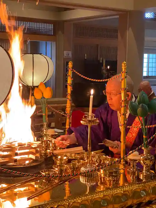 眞久寺の本殿・本堂