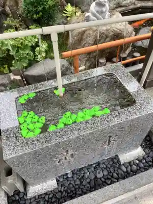 尾張猿田彦神社の手水舎