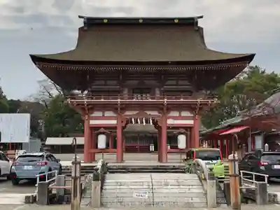 津島神社の山門・神門