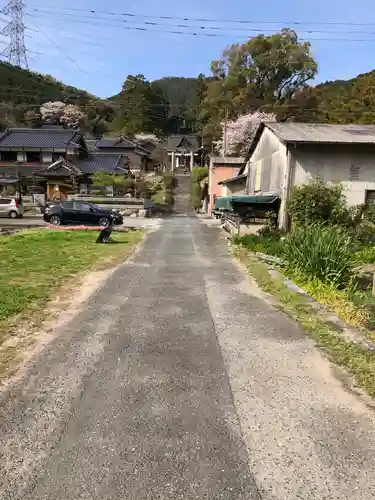 荒穂神社の建物その他