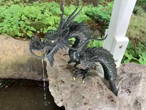 南豪神社の手水舎