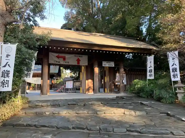 阿佐ヶ谷神明宮の山門・神門