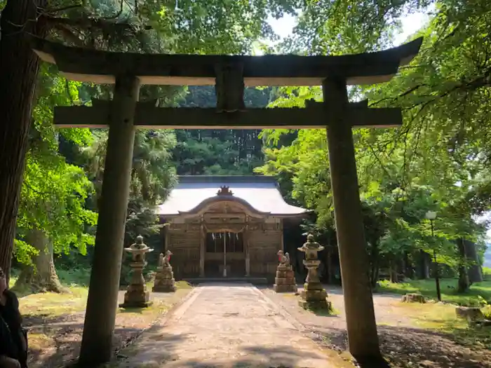 有子山稲荷神社の鳥居