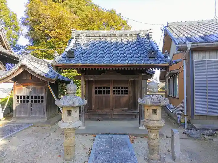 若松社の末社・摂社