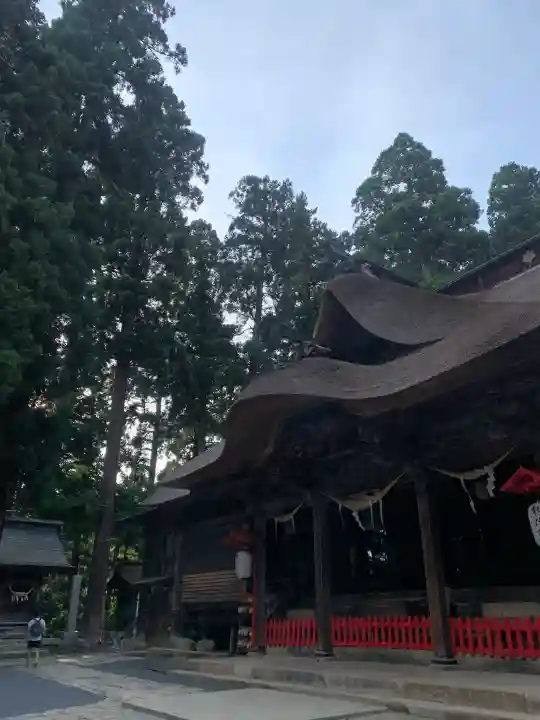 熊野大社の{uncategorized: "未分類", other: "その他", undefined: "問題あり", building: "その他建物", grave: "お墓", sacred_gate: "鳥居", guardian: "狛犬", statue: "像", buddha: "仏像", history: "歴史", nature: "自然", garden: "庭園", animal: "動物", pagoda: "塔", temizu: "手水舎", mountain_gate: "山門・神門", sanctuary: "本殿・本堂", subordinate: "末社・摂社", art: "芸術", scenery: "景色", jizo: "地蔵", ema: "絵馬", goshuin: "御朱印", omikuji: "おみくじ", items: "授与品その他", amulet: "お守り", goshuincho: "御朱印帳", eats: "食事", festival: "お祭り", votive_dance: "神楽", shichigosan: "七五三参", wedding: "結婚式", experience: "体験その他", initially: "初詣", around: "周辺", anti_infection: "感染症対策"}
