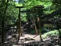 五本松神社の鳥居