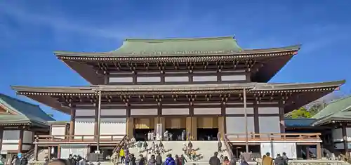成田山新勝寺の本殿・本堂