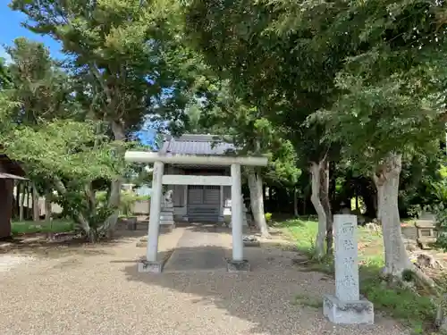 両社神社の鳥居