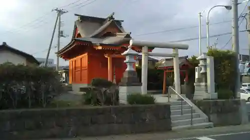 澤メキ稲荷神社の本殿・本堂
