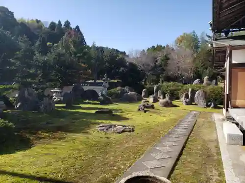 西光寺の庭園