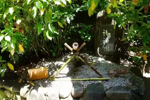 狭井坐大神荒魂神社(狭井神社)の庭園