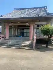 是相寺の本殿