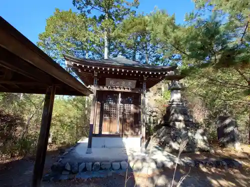 鷲窟山観音院 東奥の院(埼玉県)