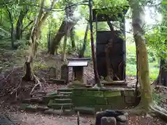 須軽谷八幡神社の建物その他