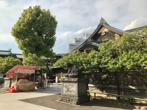 湯島天満宮の庭園