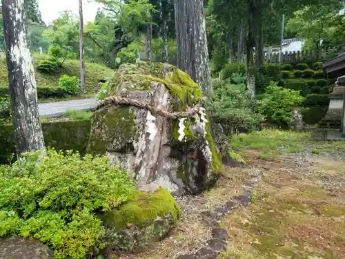 高雄神社の建物その他