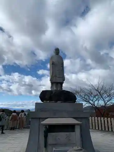 犬山寂光院の像