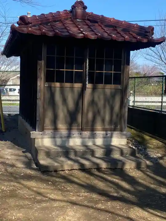 薬師堂の本殿・本堂