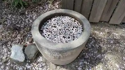 六角堂（深山峠新四国八十八ヶ所霊場）の手水舎