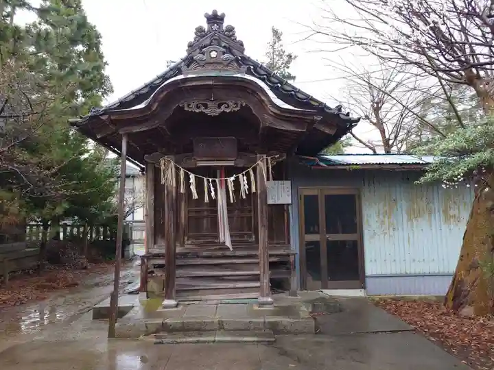 曽根神社の末社・摂社
