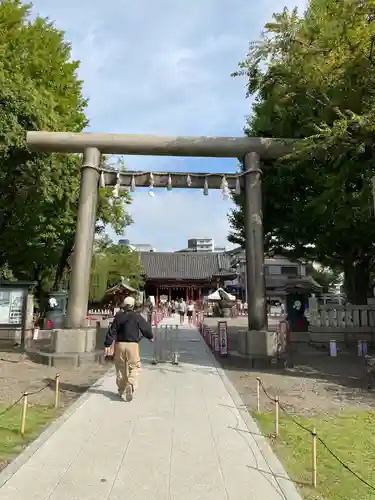浅草神社の鳥居