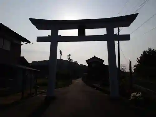 國坂神社の鳥居