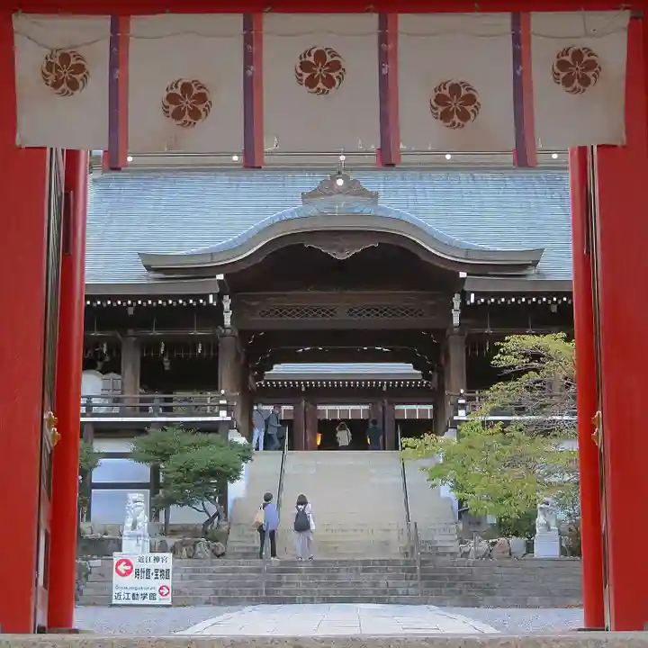 近江神宮の本殿・本堂