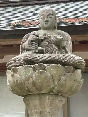 文殊堂の{uncategorized: "未分類", other: "その他", undefined: "問題あり", building: "その他建物", grave: "お墓", sacred_gate: "鳥居", guardian: "狛犬", statue: "像", buddha: "仏像", history: "歴史", nature: "自然", garden: "庭園", animal: "動物", pagoda: "塔", temizu: "手水舎", mountain_gate: "山門・神門", sanctuary: "本殿・本堂", subordinate: "末社・摂社", art: "芸術", scenery: "景色", jizo: "地蔵", ema: "絵馬", goshuin: "御朱印", omikuji: "おみくじ", items: "授与品その他", amulet: "お守り", goshuincho: "御朱印帳", eats: "食事", festival: "お祭り", votive_dance: "神楽", shichigosan: "七五三参", wedding: "結婚式", experience: "体験その他", initially: "初詣", around: "周辺", anti_infection: "感染症対策"}