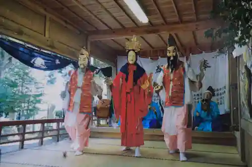 神原田神社の神楽