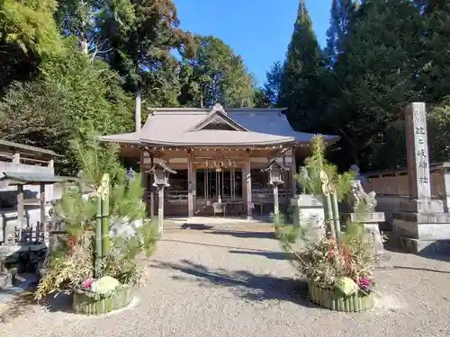比々岐神社の本殿・本堂