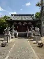 天竹神社の{uncategorized: "未分類", other: "その他", undefined: "問題あり", building: "その他建物", grave: "お墓", sacred_gate: "鳥居", guardian: "狛犬", statue: "像", buddha: "仏像", history: "歴史", nature: "自然", garden: "庭園", animal: "動物", pagoda: "塔", temizu: "手水舎", mountain_gate: "山門・神門", sanctuary: "本殿・本堂", subordinate: "末社・摂社", art: "芸術", scenery: "景色", jizo: "地蔵", ema: "絵馬", goshuin: "御朱印", omikuji: "おみくじ", items: "授与品その他", amulet: "お守り", goshuincho: "御朱印帳", eats: "食事", festival: "お祭り", votive_dance: "神楽", shichigosan: "七五三参", wedding: "結婚式", experience: "体験その他", initially: "初詣", around: "周辺", anti_infection: "感染症対策"}