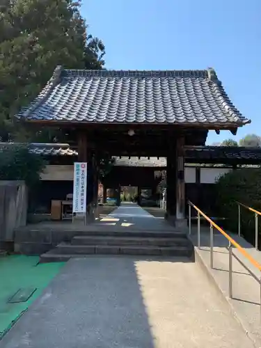 茂林寺の山門