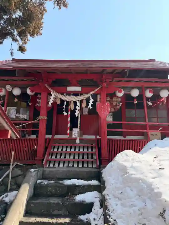 鹿角八坂神社の{uncategorized: "未分類", other: "その他", undefined: "問題あり", building: "その他建物", grave: "お墓", sacred_gate: "鳥居", guardian: "狛犬", statue: "像", buddha: "仏像", history: "歴史", nature: "自然", garden: "庭園", animal: "動物", pagoda: "塔", temizu: "手水舎", mountain_gate: "山門・神門", sanctuary: "本殿・本堂", subordinate: "末社・摂社", art: "芸術", scenery: "景色", jizo: "地蔵", ema: "絵馬", goshuin: "御朱印", omikuji: "おみくじ", items: "授与品その他", amulet: "お守り", goshuincho: "御朱印帳", eats: "食事", festival: "お祭り", votive_dance: "神楽", shichigosan: "七五三参", wedding: "結婚式", experience: "体験その他", initially: "初詣", around: "周辺", anti_infection: "感染症対策"}