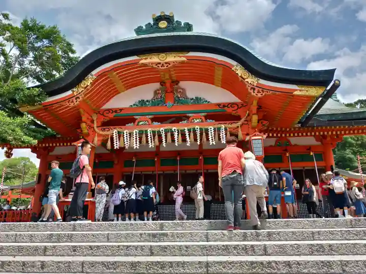 伏見稲荷大社の本殿・本堂