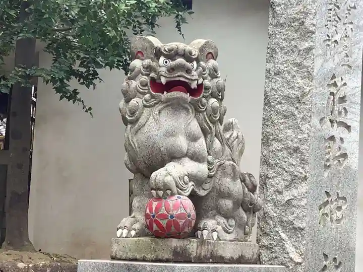 師岡熊野神社の狛犬