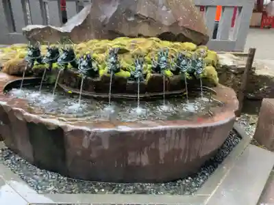 九頭龍神社本宮の手水舎